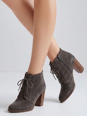 Franco Sarto shoes ankle booties and medium taupe lace up side zipper size 7.5‎